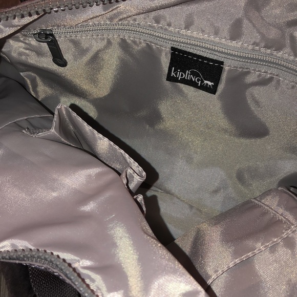 Kipling Amiel Medium Crossbody Bag Color Cool Grey Tonal + Monkey Key Chain NWT - Picture 11 of 16